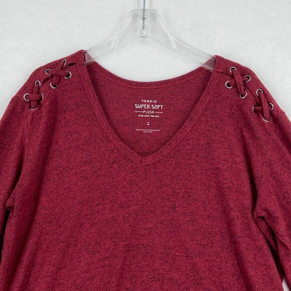 Torrid Super Soft Plush Tunic Top Size 1X Burgundy Red Laced Shoulders V-Neck - Picture 2 of 11